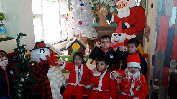 Kidzee World & Bean Stalk Junior School