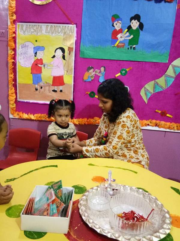 Little Champs Play School