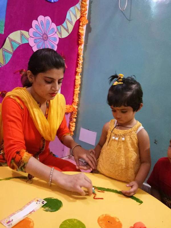 Little Champs Play School