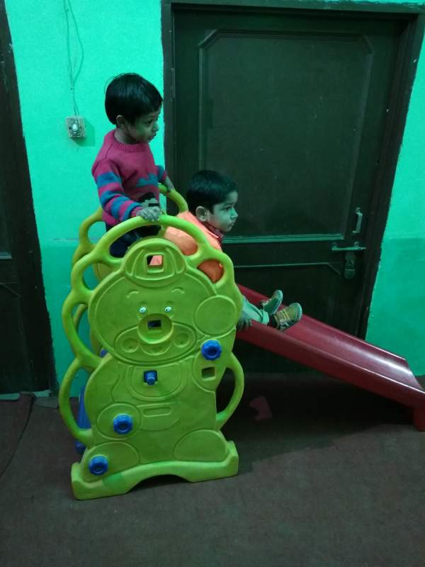 Rising Star Play School