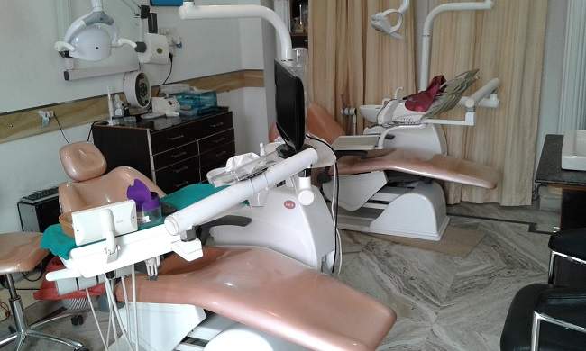 Dhingra's Dental & Surgical Centre
